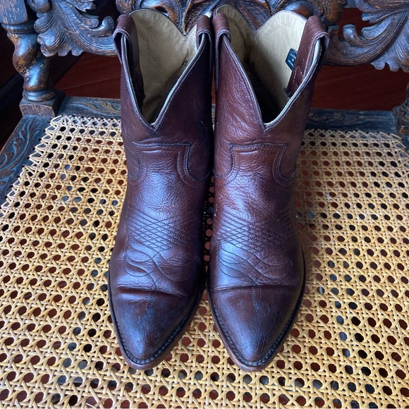 Women’s Brown Frye Billie Western Ankle Boots - Picture 5 of 14